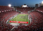  东契奇迎来十二赛季出色发挥，雄鹿观众热烈欢呼！气势如虹延续