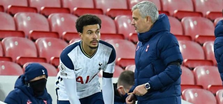 比利时球员绯闻不断受伤情况引发球队困扰